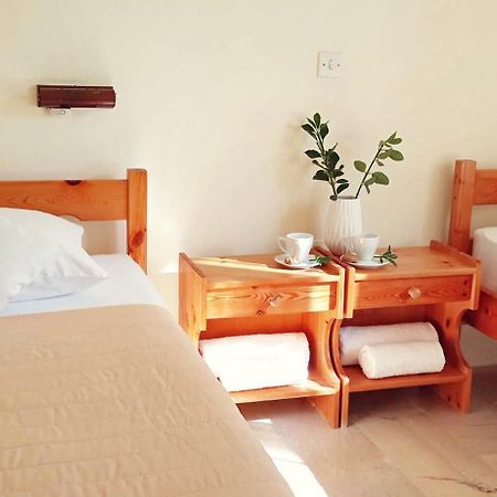 Innjoy Space Glifada Dış mekan fotoğraf