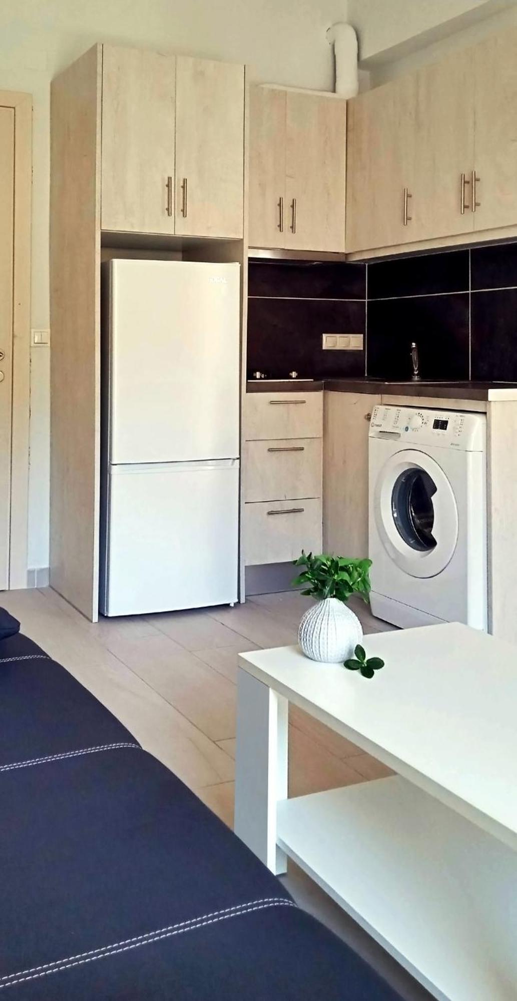 Innjoy Space Glifada Dış mekan fotoğraf