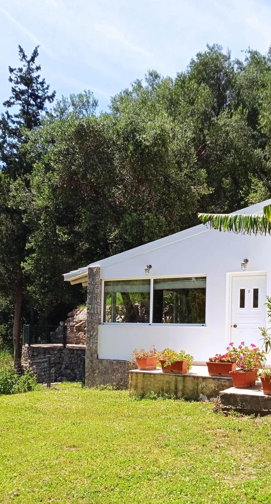 Innjoy Space Glifada Dış mekan fotoğraf